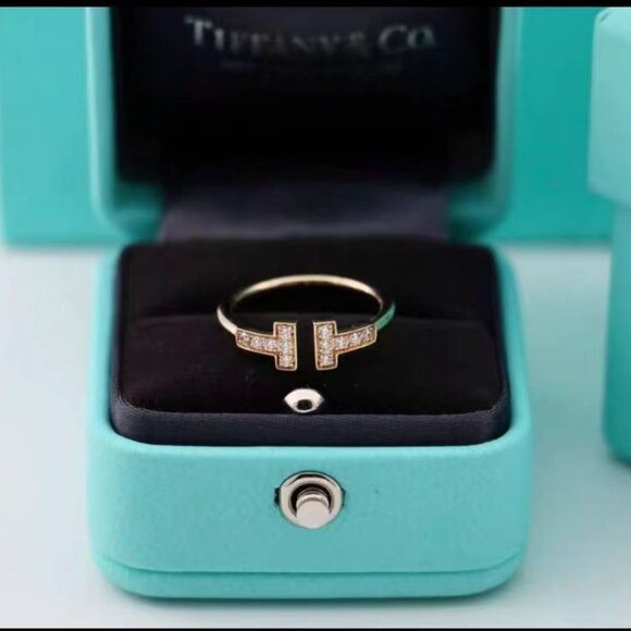 ‌Tiffany T Collection 18K Rose Gold Diamond Ring - Picture 2 of 4